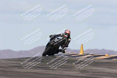 media/Nov-16-2025-Race Pace (Sun) [[8c5fa54630]]/Verified Riders/1-Turns 9 and 10 (925am)/